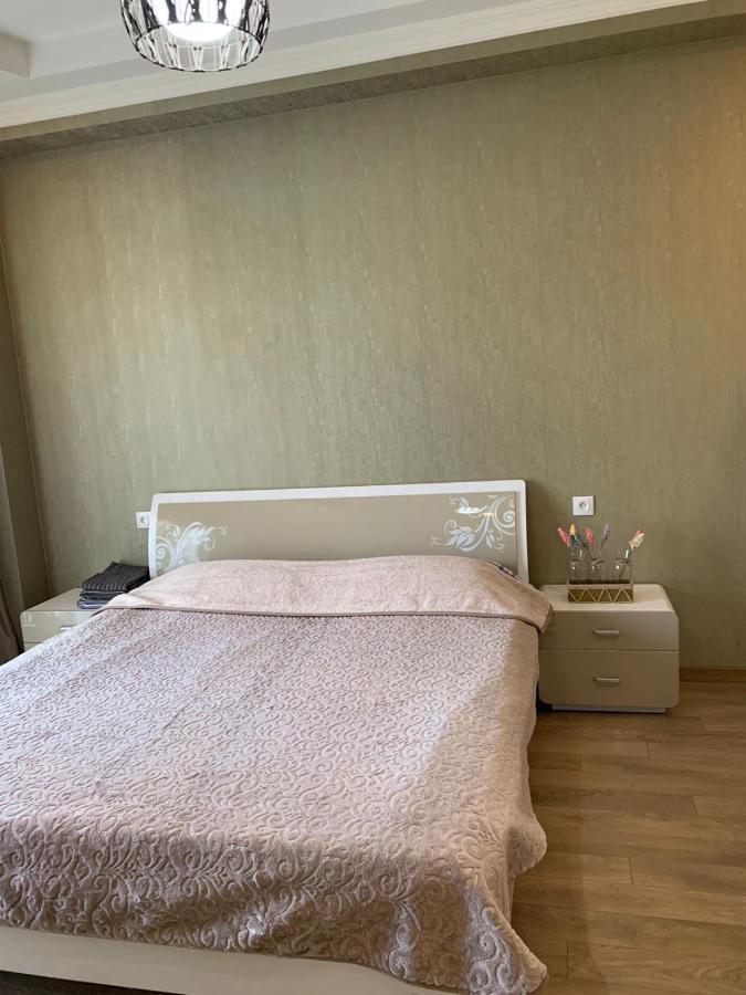 Apartment In The New City Tbilisi Luaran gambar